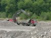 (2009.05.21) Незаконная добыча гравия в русле реки Шахе (г.Сочи)